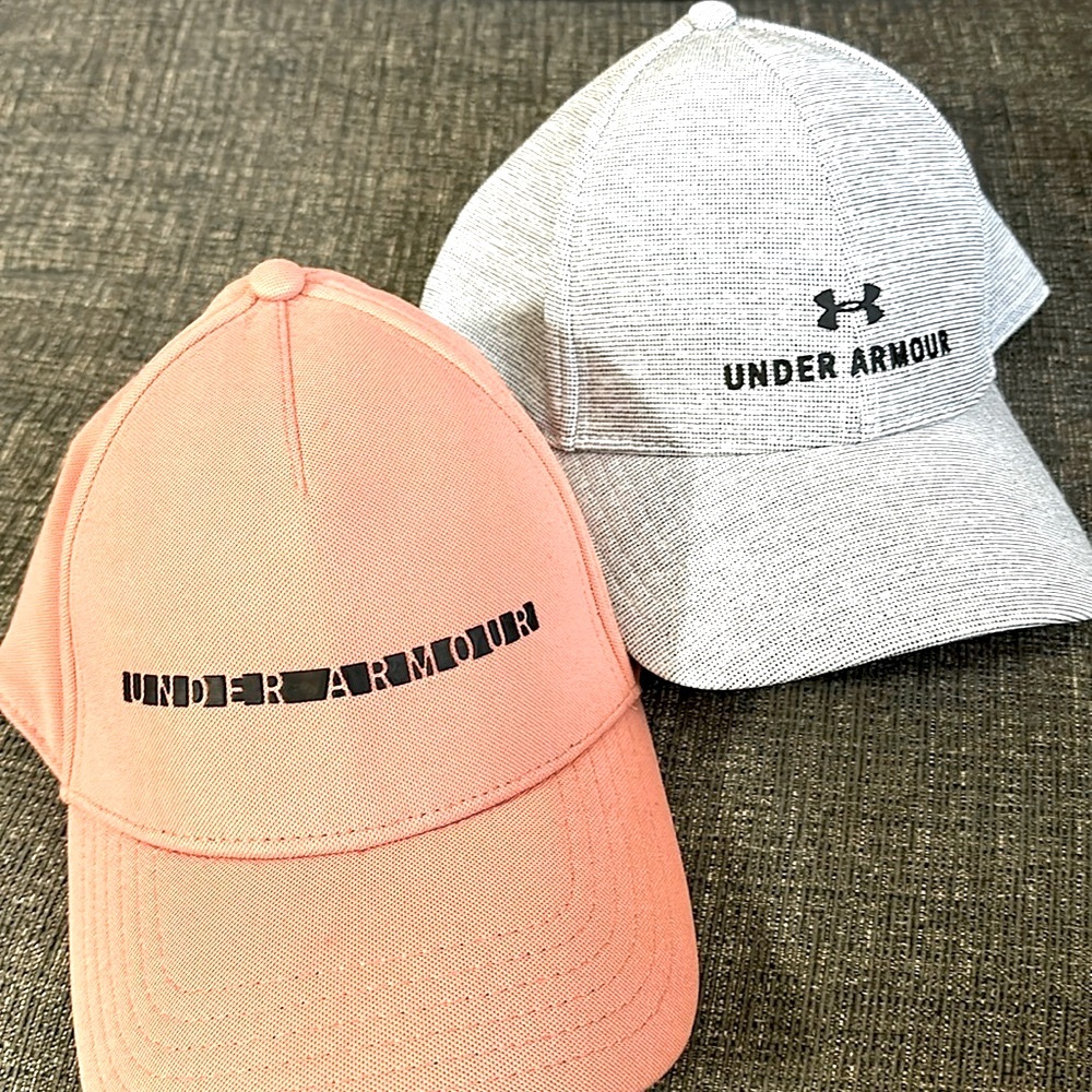 Pair of Women’s UA Classic Fit Hats
